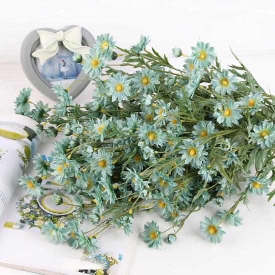 1 Stück künstliche kleine Gänseblümchen-Fälschungsblumenblätter für Zuhause, Hochzeit, Café, Dekoration