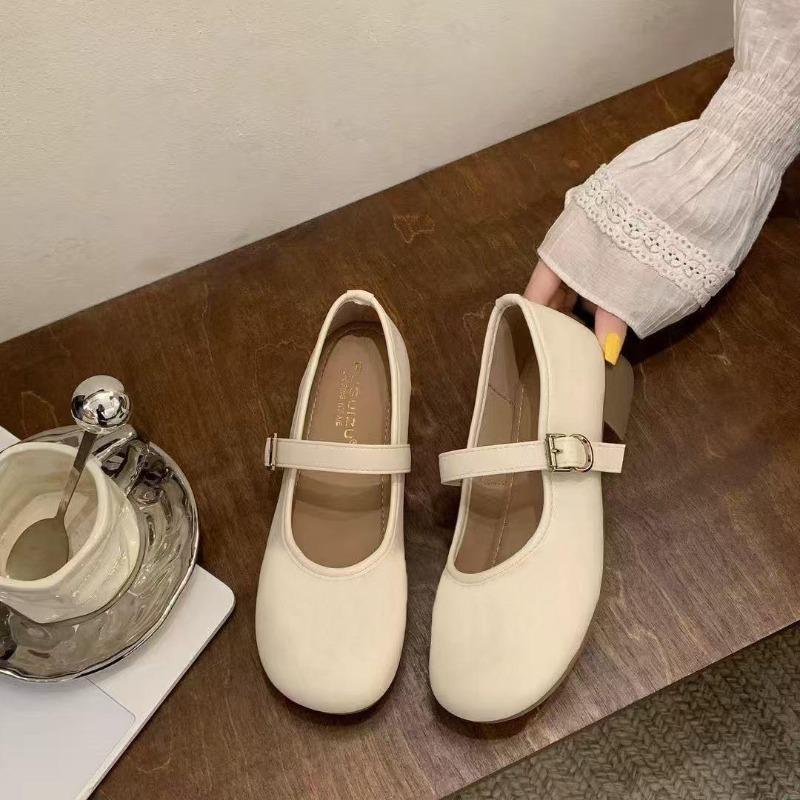 

Soft Leather New Style Low-heeled Women s Single Shoes, Versatile Soft-soled Dolly Shoes 40 бежевий