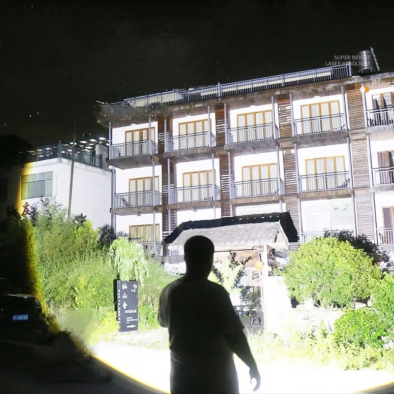 Lanternă cu LED-uri de mare putere 2025 Lanterne portabile de urgență în aer liber, lanternă super luminoasă, 1000 m, lanternă cu zoom reîncărcabilă