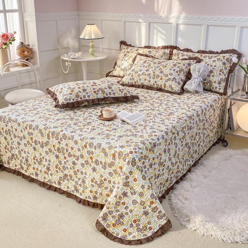 New Cotton Bed Cover Retro Lace Cotton Bed Cover Set of Three