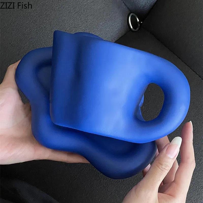 Modrý keramický hrnek Kancelářský šálek na vodu Odpolední čaj Kávový šálek Sada podšálek Snídaně šálek na mléko Evropská domácí kreativní sada na pití