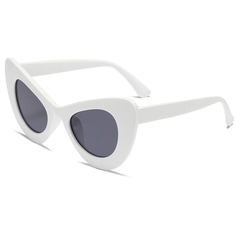 Luxury Designer Oversized Cat Eye Sunglasses Women Vintage Sweet Sexy Ladies Big Frame UV400 Sun Glasses