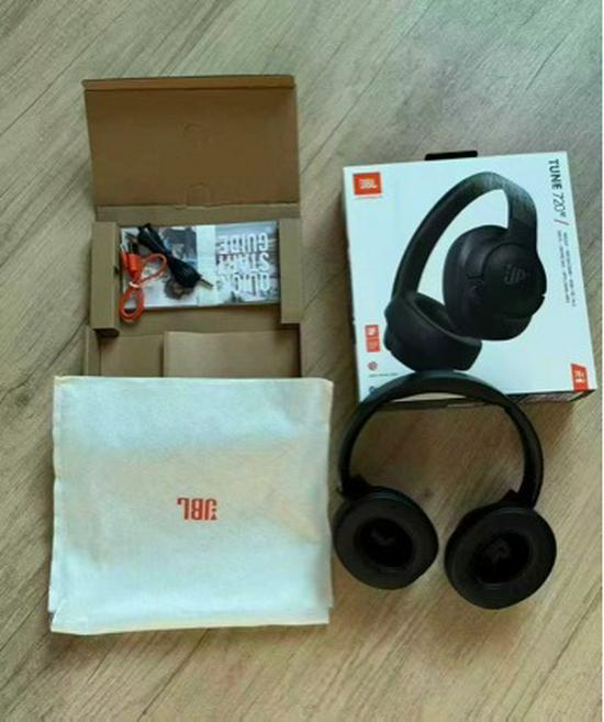 Cross-border T720BT Wireless Bluetooth Over-Ear Headphones: Long Battery Life for Music, Sports, Gaming, and Calls