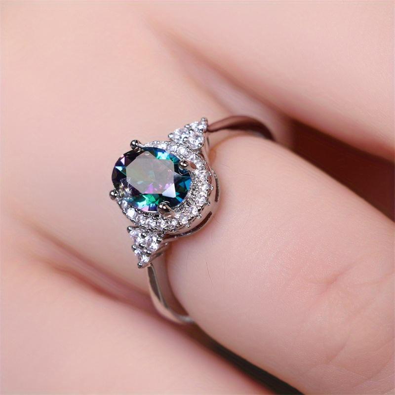 Europe and The United States Fashion Sparkling Ring with Oval Inlaid Zirconia Ring Suitable for Women's Engagement Jewelry Gifts