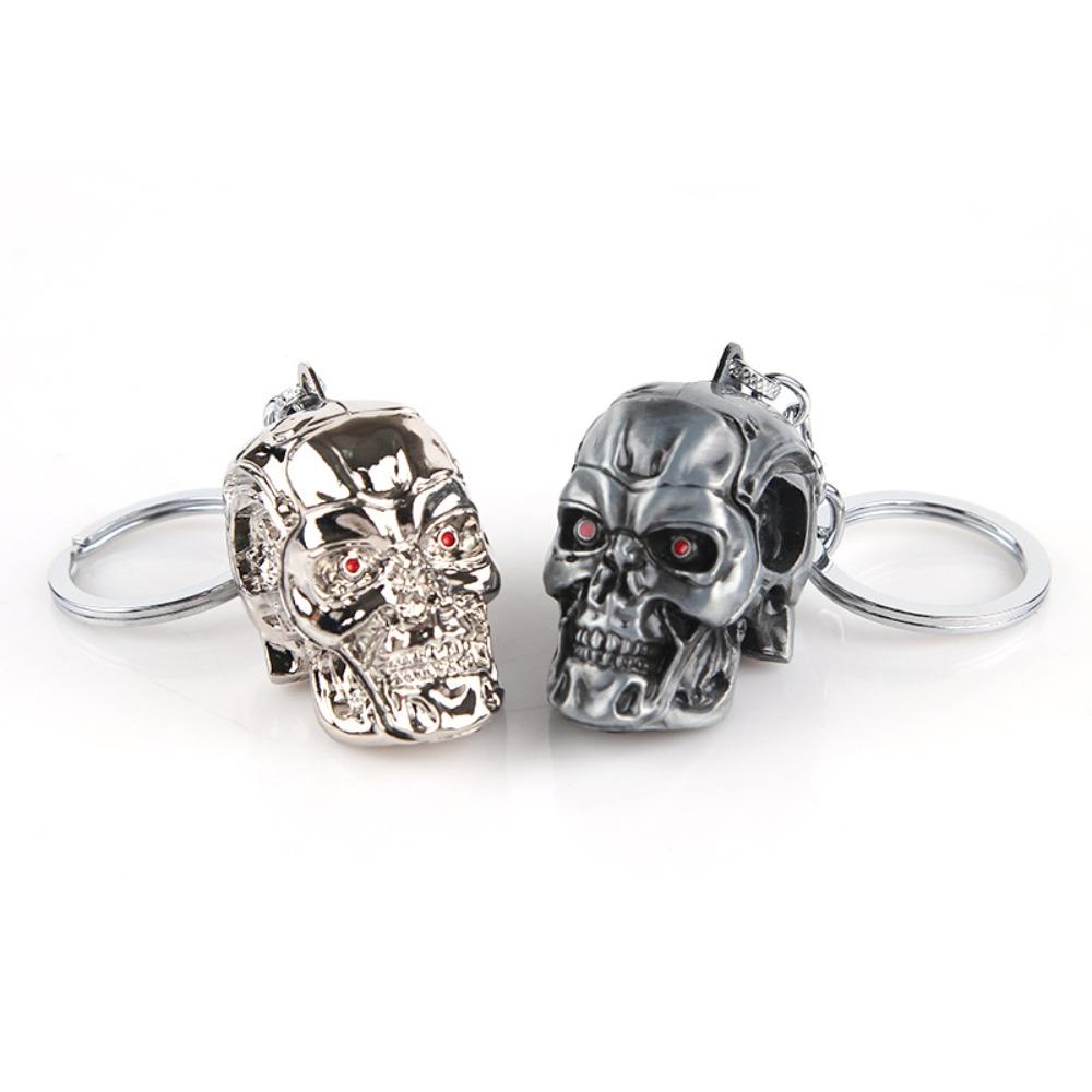 Personality Design Movie Merchandise Metal Skull Terminator Keychain for Men Punk Style Hip Hop Rock Key Rings Model Accessory