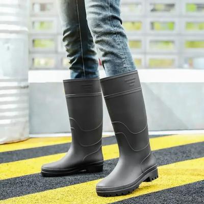 PVC-wasserdichte Gummi-Regenstiefel für Herren ohne Schnürung, rutschfest, 2024, breite Zehen, Gummistiefel, Schlamm, Designer-Mode, Herrenschuhe