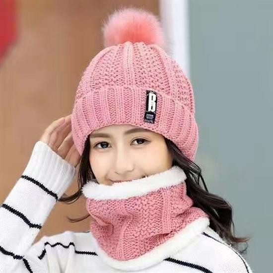 Women's Korean Wool Winter Hat with Thick Scarf and Knitted Ear Protection for Warmth During Cycling