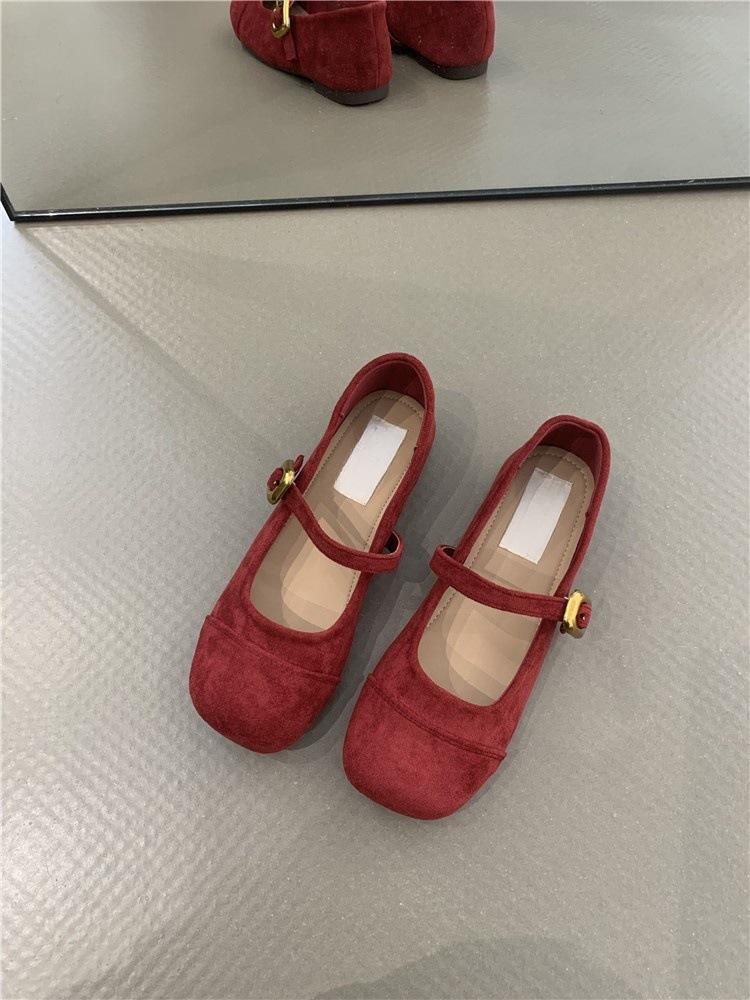 

Туфли Мэри Джейн с нежным сказочным ветром 2025 осень темперамент элегантные с юбкой мелкий вырез слово вечерние туфли 40