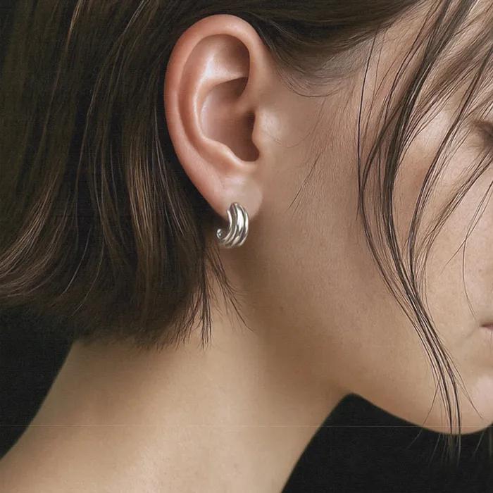 Shell earrings