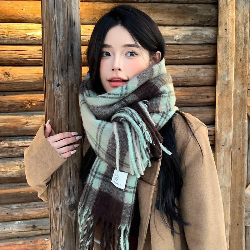 Mint green small fresh imitation cashmere scarf women's literary plaid versatile winter warm couple shawl