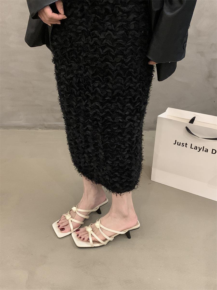 

Туфли на высоком каблуке женские модные летние туфли во французском стиле с квадратной головкой все надевают босоножки с открытым носком на тонком каблуке 40