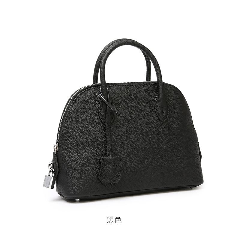 Bags bag 2025 light luxury niche large-capacity bowling bag, high-end leather messenger women's bag shell bag