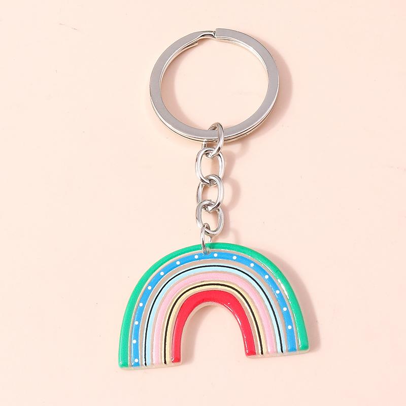Lovely Resin Rainbow Keychain Smile Face Cloud Key Ring Pedants for Car Keyholder Handbag Decor Charm DIY Jewelry Gifts
