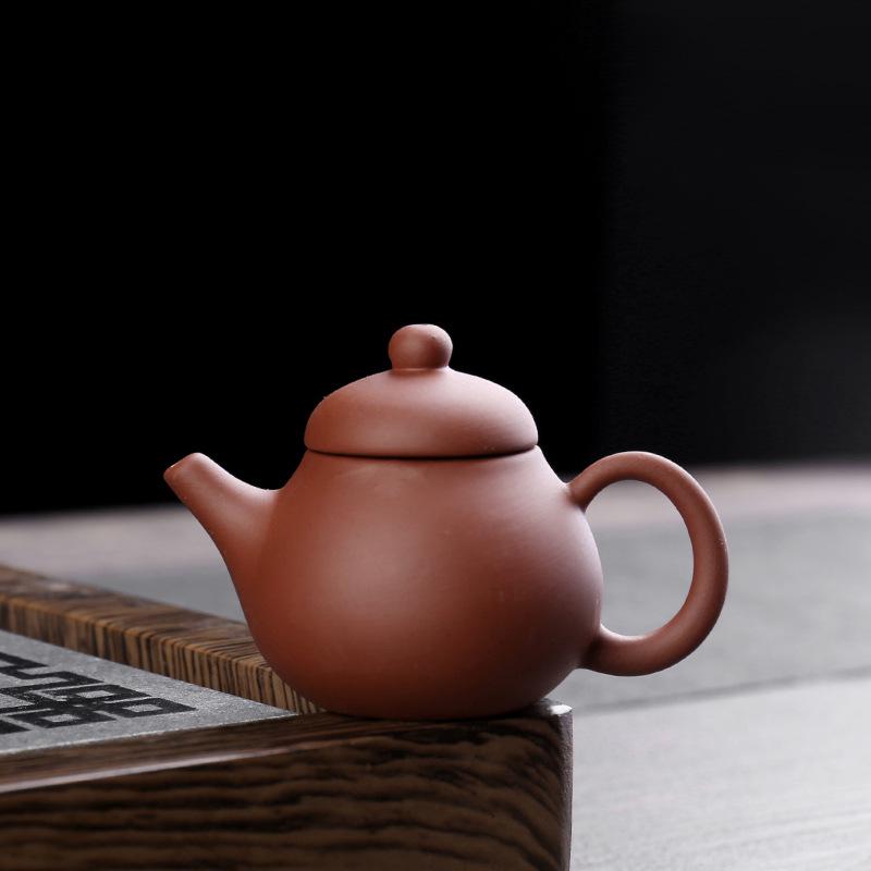 Mini Yixing Zisha Teapot Set with Tea Pet Ornament - Small Ceramic Chinese-Style for Wealth Attraction