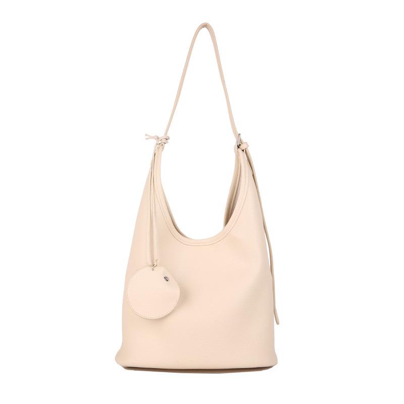 Korean version of casual large-capacity women's armpit bag fashionable portable bucket bag versatile commuter shoulder women's bag