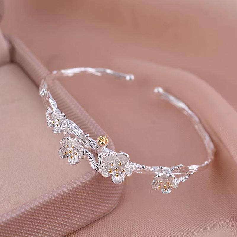 2024 Artistic Plum Blossom Adjustable Bracelet - Fresh, Versatile, and High-End Forest Style