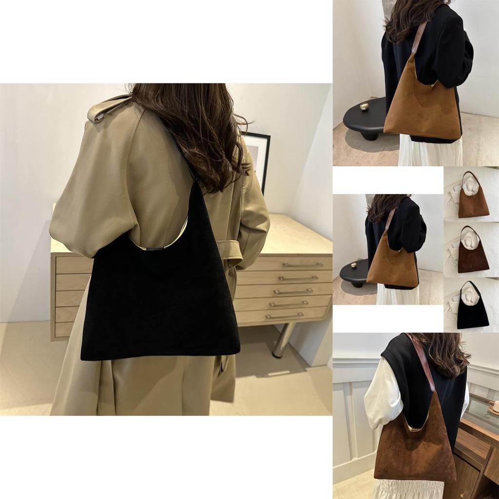 Fashionable Large Capacity Womens Tote Bag Stylish Casual Handbag With Soft Canvas Material