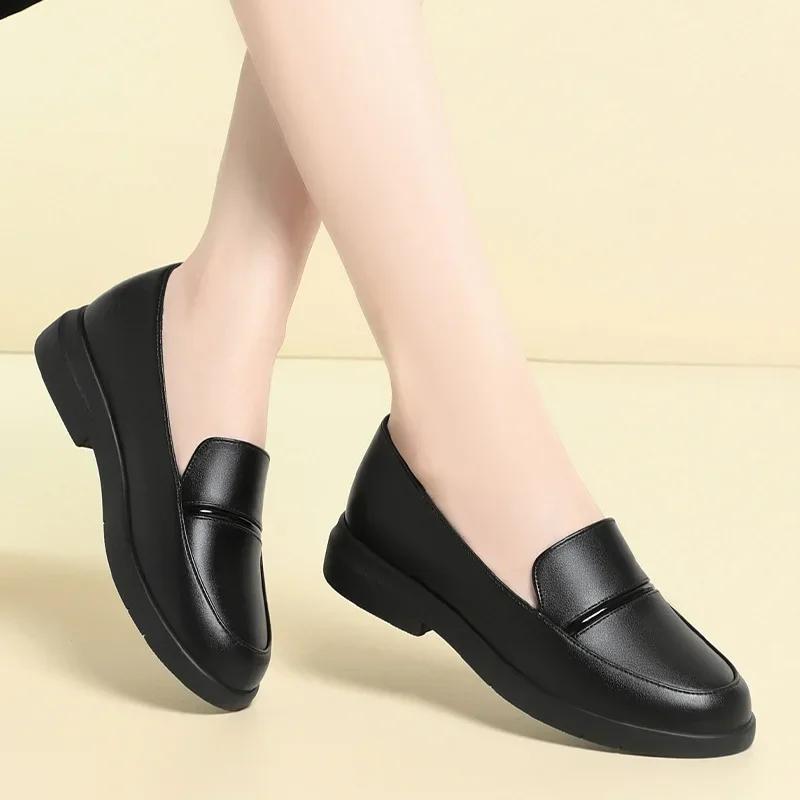

3cm Breathable Comfortable Shallow Mouth Soft Leather Loafers Women Shoes Flats 2025 Casual Flat Square Heels Shoes Office Mom 39