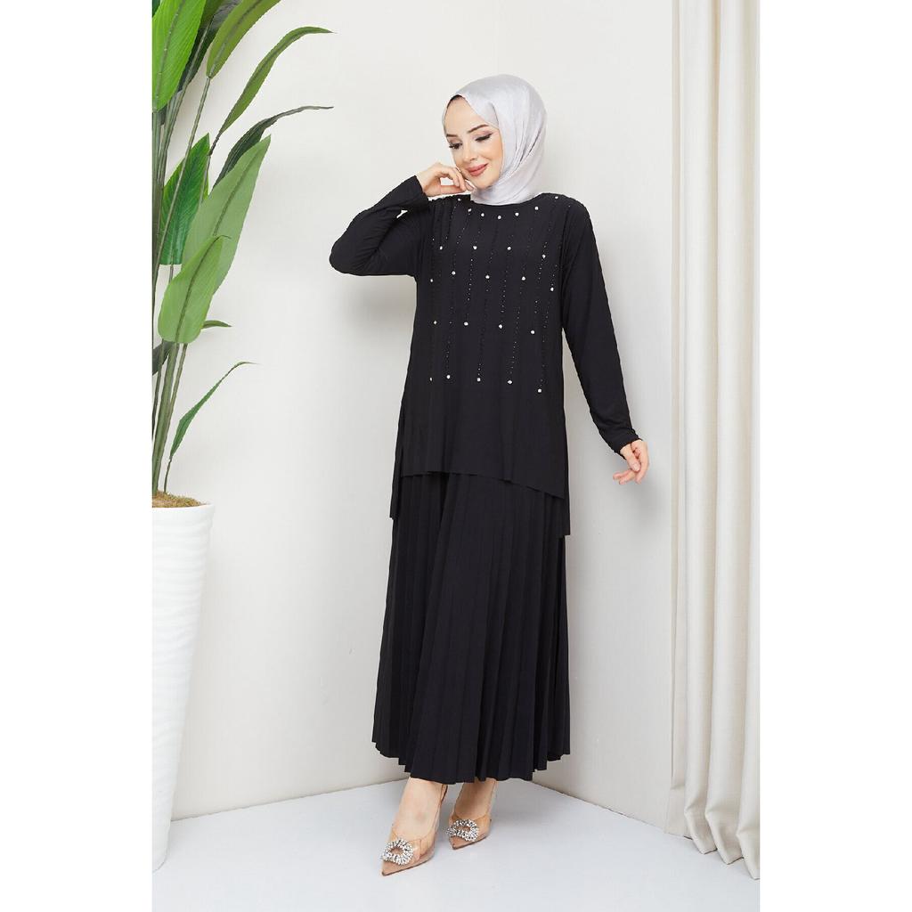 Women's Black Sandy Front Stone Embroidered Blouse Skirt Pleated Double Hijab Skirt Set