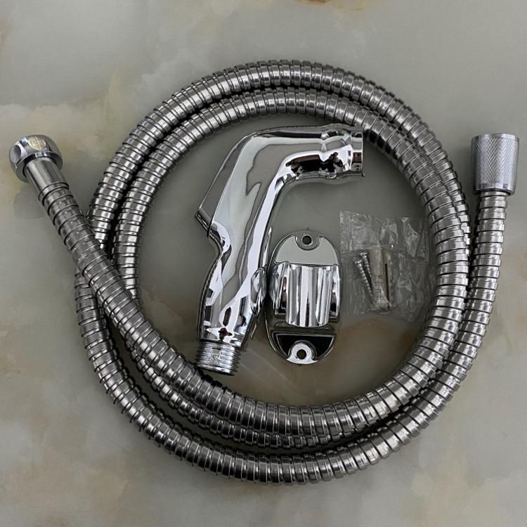 Set pulverizator bideu pentru baie de femei: Buton Booster pentru WC și Cap de Duș Mic