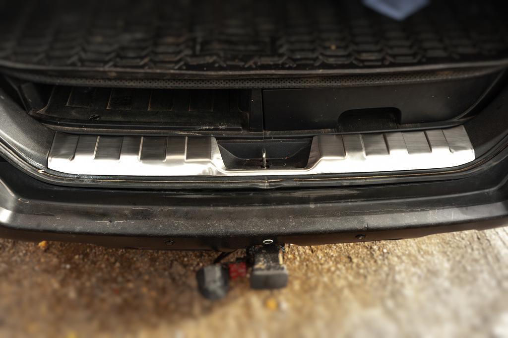 Ladekantenschutz 2007-2010 (rostfreier Stahl) für Nissan X-trail T31