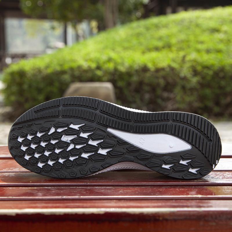 Casual Men's Shoes Spring Mesh Trend Student Running Shoes Fly-woven Lace-up Sports Travel Soft-soled Men's Shoes