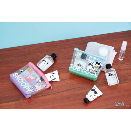 PEANUTS Snoopy Gift with Clear Pouch, Green Apple Scent (Hand Cream, Hand Soap, SNOOPY)