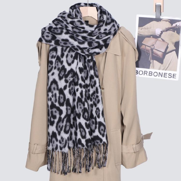 Soft Leopard Print Thickened Scarf Winter Shawl Lightweight Polyester Neckerchief Shawl For Women And Girls