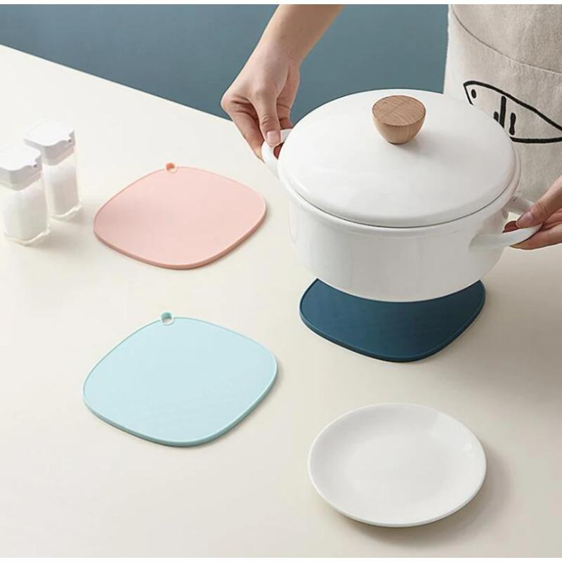 Untersetzer Tischmatte Platzset Premium Multifunktion Hitzebeständig Trockenbecherunterlage Geschirrmatte Tischgeschirr Küchenzubehör Unterlage