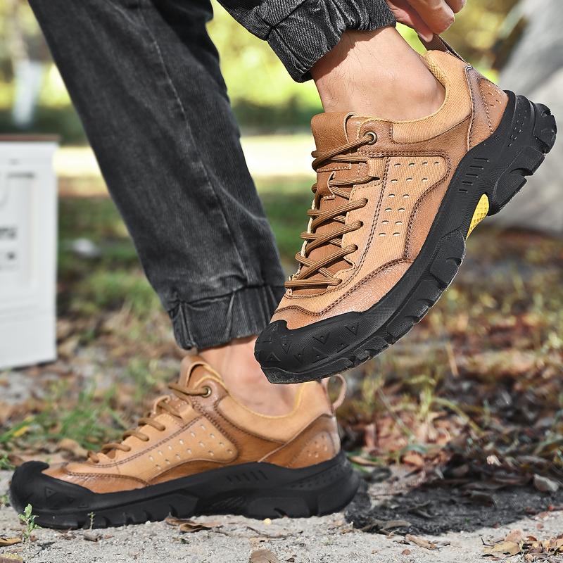 Fashion Men Hiking Shoes Fashion Lightweight Lace Up Sneakers Men Walking Shoes Comfort Non-Slip Wear Resistant Outdoor Climbing Shoes