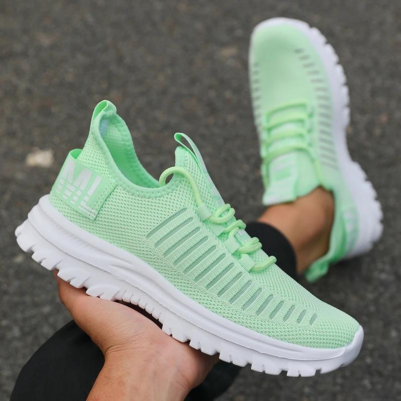 Fashion Lightweight Men's Running Shoes 2025 New Casual Designer Mesh Sports Shoes Lace Up Women's Summer Vulcanized Shoes Loafers