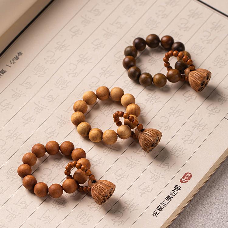 Natural Green Sandalwood Lotus Pod Prayer Beads for Women - Soft Hand-Twisted Buddhist Wenwan Bracelet.