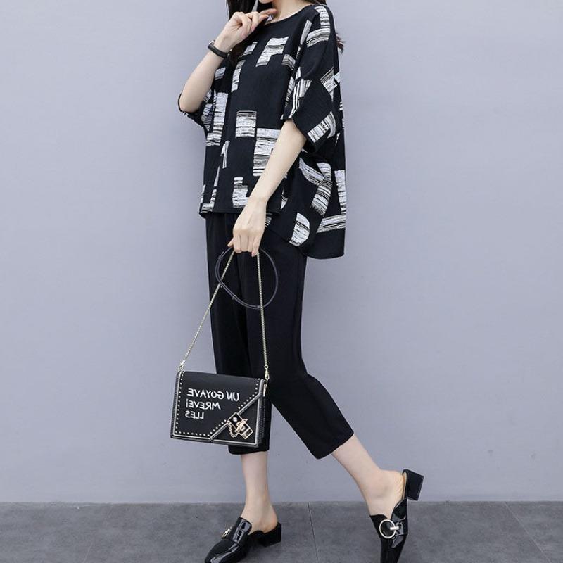 Plus Size Plus Size Women's Short-sleeved Fashionable Suit To Cover Belly Fat Mm Loose Slimming Two-piece Set