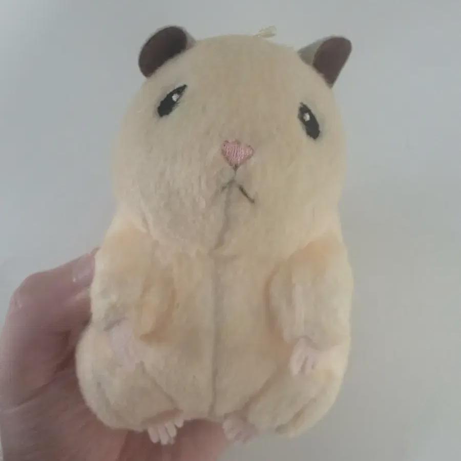 Zerobaseone Seong Han Bin Sells Fat Ham Sukeroku Hamster Doll