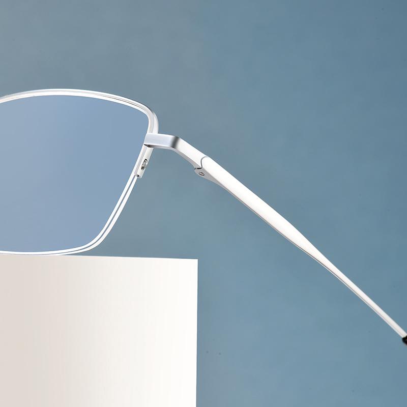 Ultra-light Men's Half-Frame Titanium Business Glasses