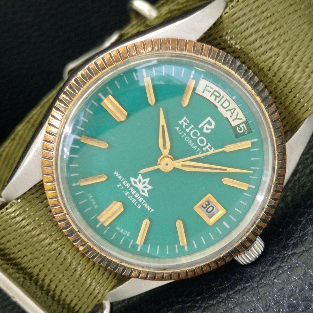 VINTAGE RICOH R31 AUTOMATIC JAPAN MENS GREEN COLOR DIAL WATCH a702095-5 R208-a702095