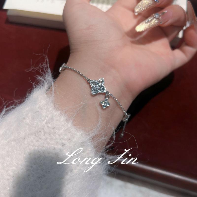 Set Stern Mond Muse Crushed Ice Eis Halskette Armband Funkelndes Sternenlicht Cnc Vierfach Stern Mond Schmuck