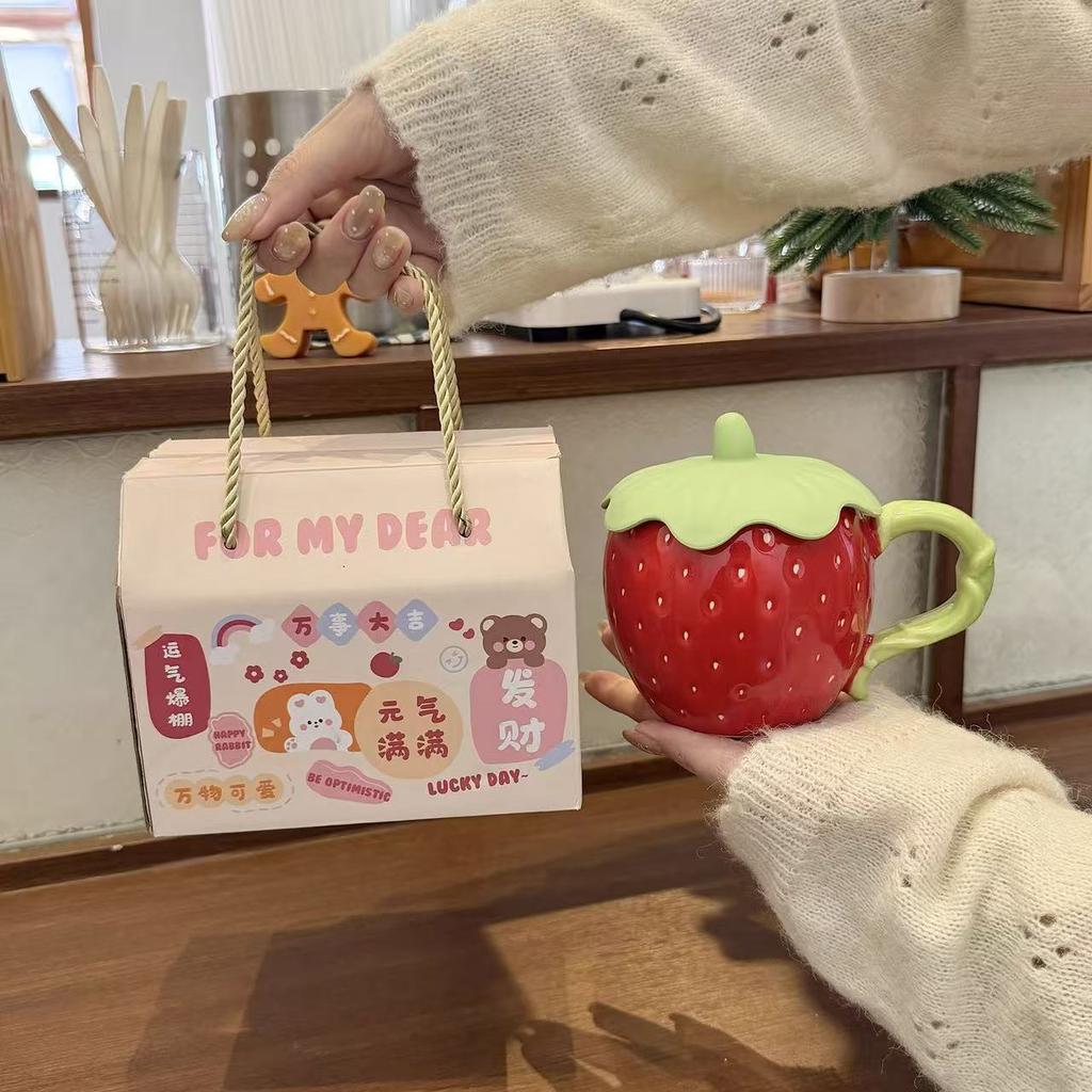 Strawberry mug with lid, high-value creative cup, ceramic water cup, niche birthday gift for girls