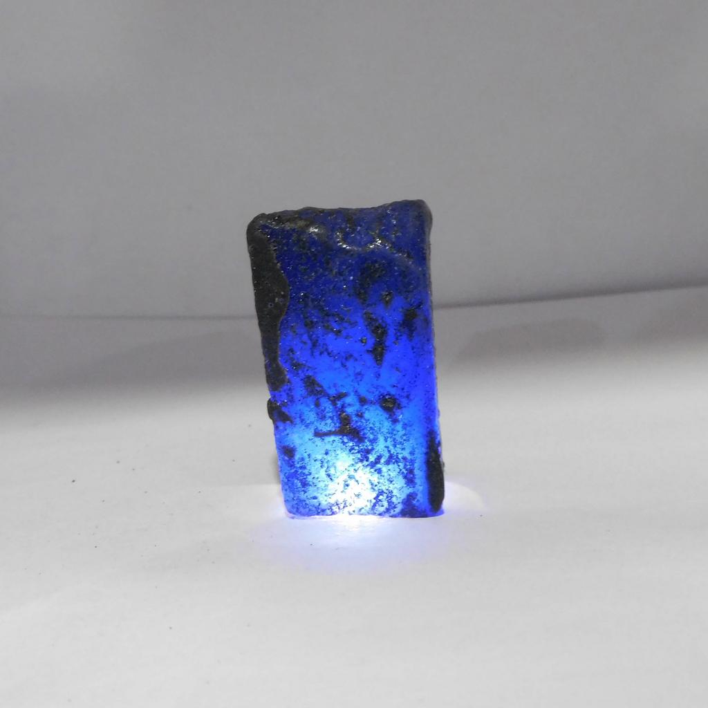 Natural Blue Uncut Rough Sapphire 282.30 Ct Loose Gemstone For Craft CERTIFIED