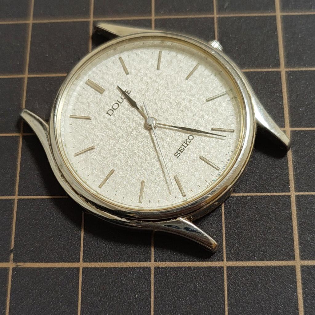 SEIKO DOLCE 90s Vintage Antique Watch Code [Working Condition] 8N41-6060 Men's (Management K26)