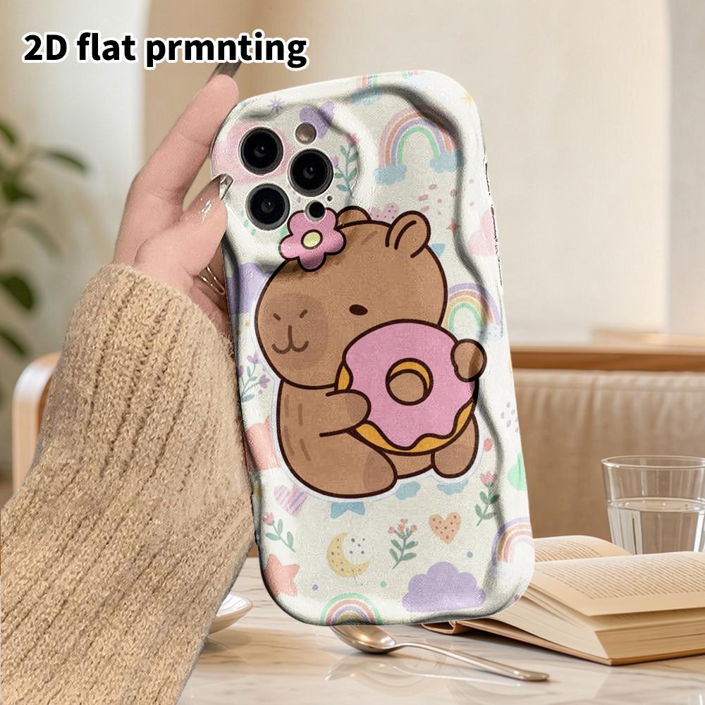 Phone Case: 2D Flat Design Suitable for iPhone 18, 17, 16, 15, 14, 13Pro Film Protective Case, Couple Style, Hugging a Sweet Donut Capybara, Christmas
