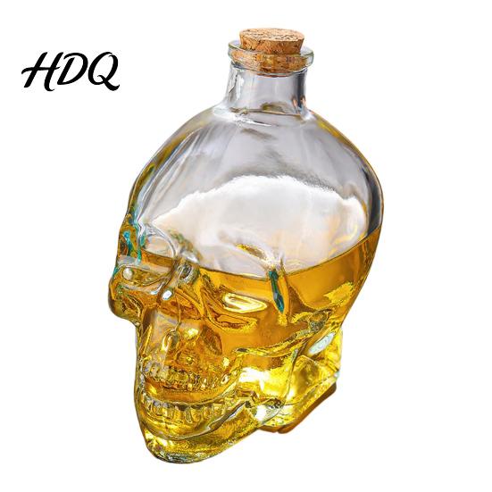 Contenitore per Vino alla Frutta a Forma di Teschio Decanter in Vetro Bottiglia Whiskey Gotica 3D con Tappo Unico Tappo Regalo Dispenser Liquori Novità per