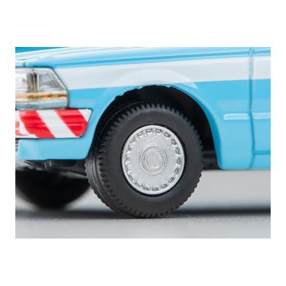 Tomica Limited Vintage Neo LV-N332a Nissan Gloria Van River Patrol Car