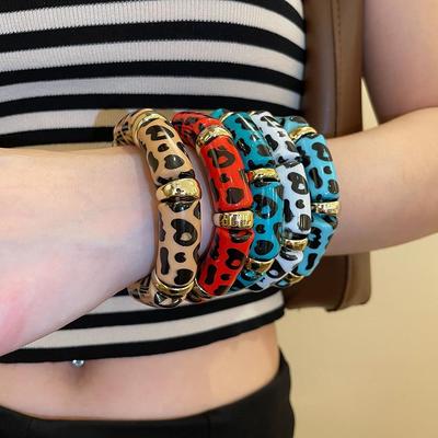 Akrylový geometrický ombré náramek s leopardím vzorem: Retro Módní Luxusní Náramek
