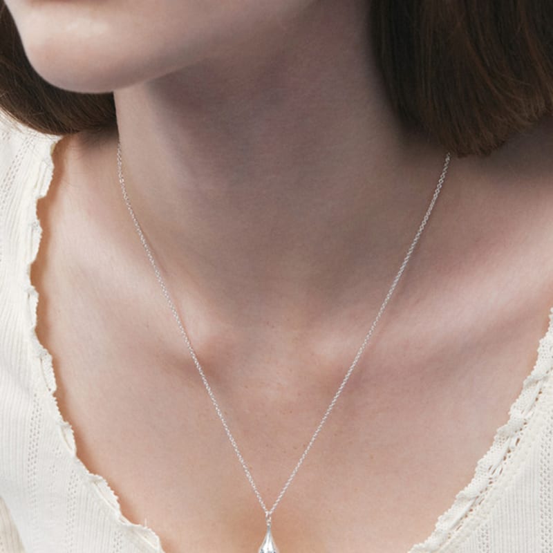 

ENGBROX pure drop long necklace silver