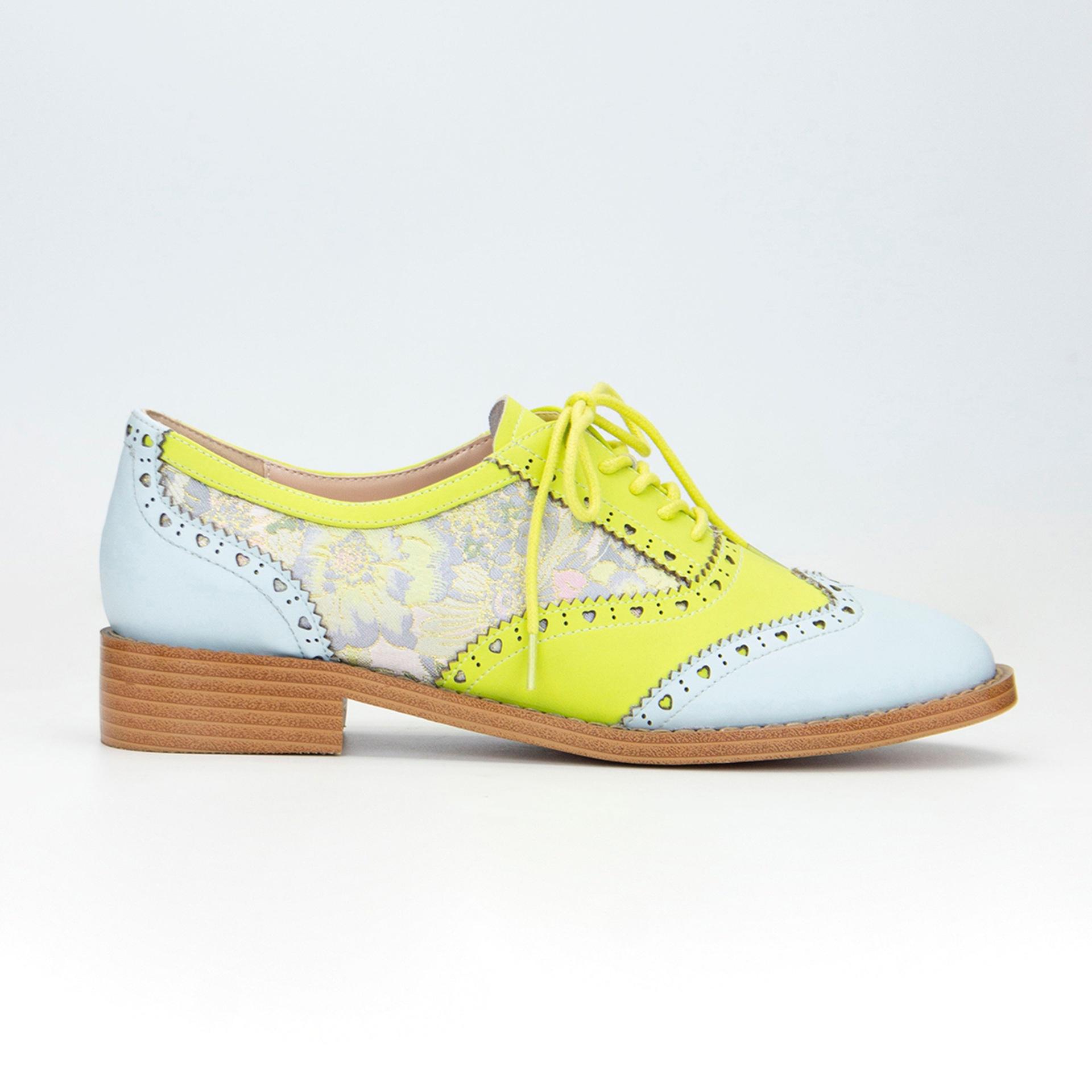 

Модные кожаные туфли в британском стиле с контрастными цветами в стиле пэчворк, на плоской подошве со шнуровкой и классическим круглым носком 36 небесно-голубой