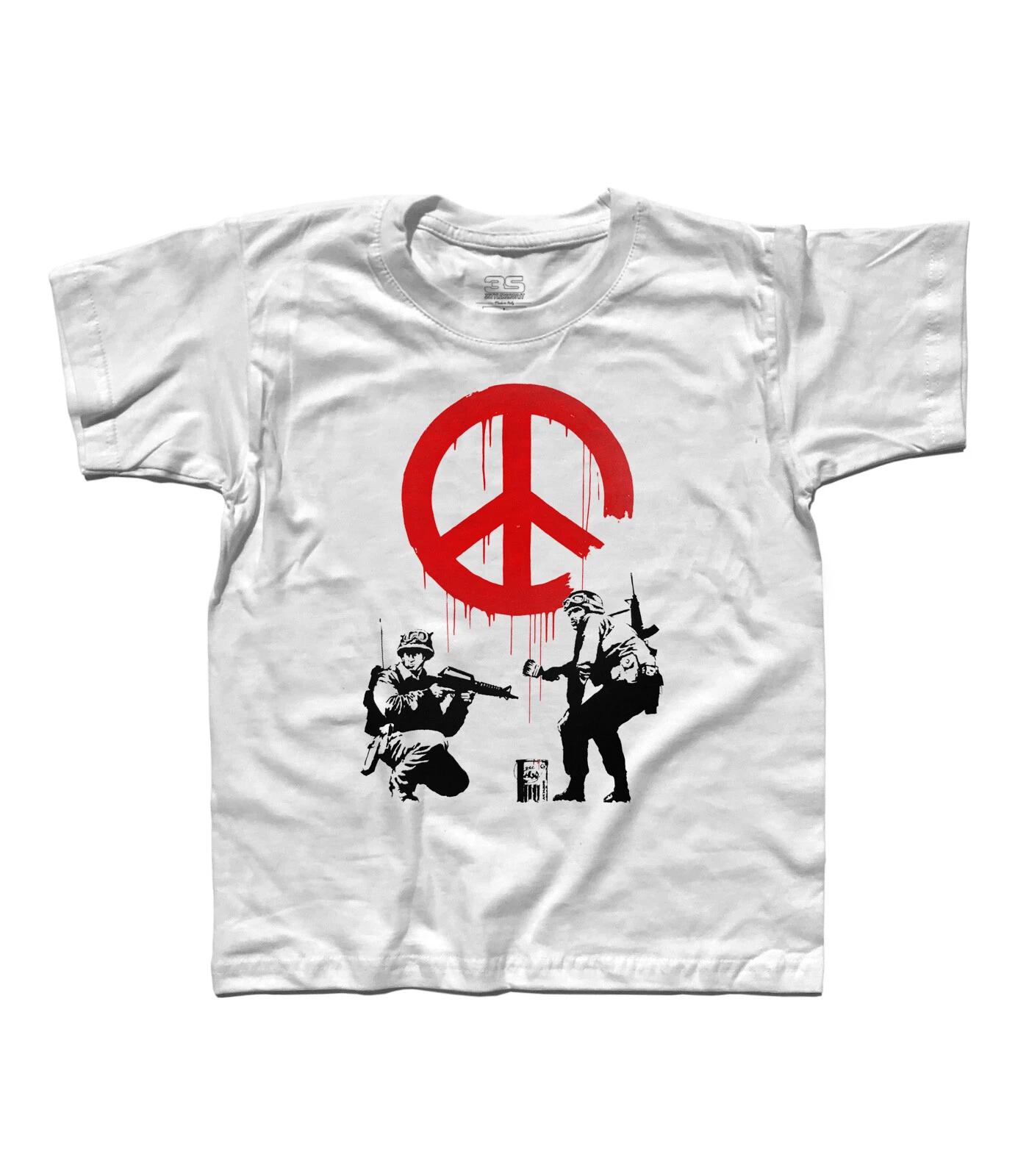 

Soldiers Painting Peace Soldiers Paint Peace Street Art Kids T-Shirt- 130