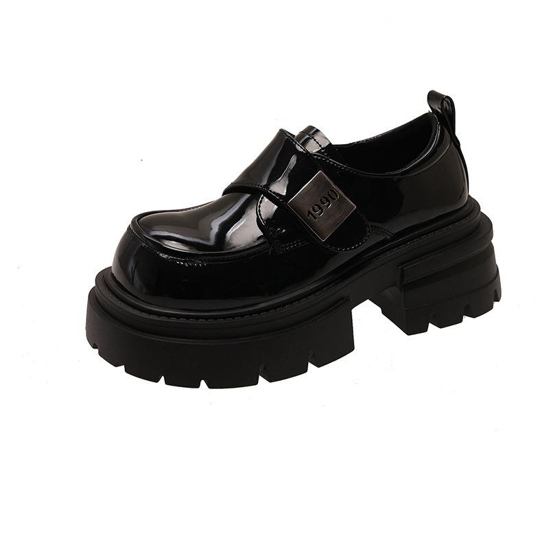 Muffin platform women's spring new small leather shoes Velcro small height-increasing single shoes