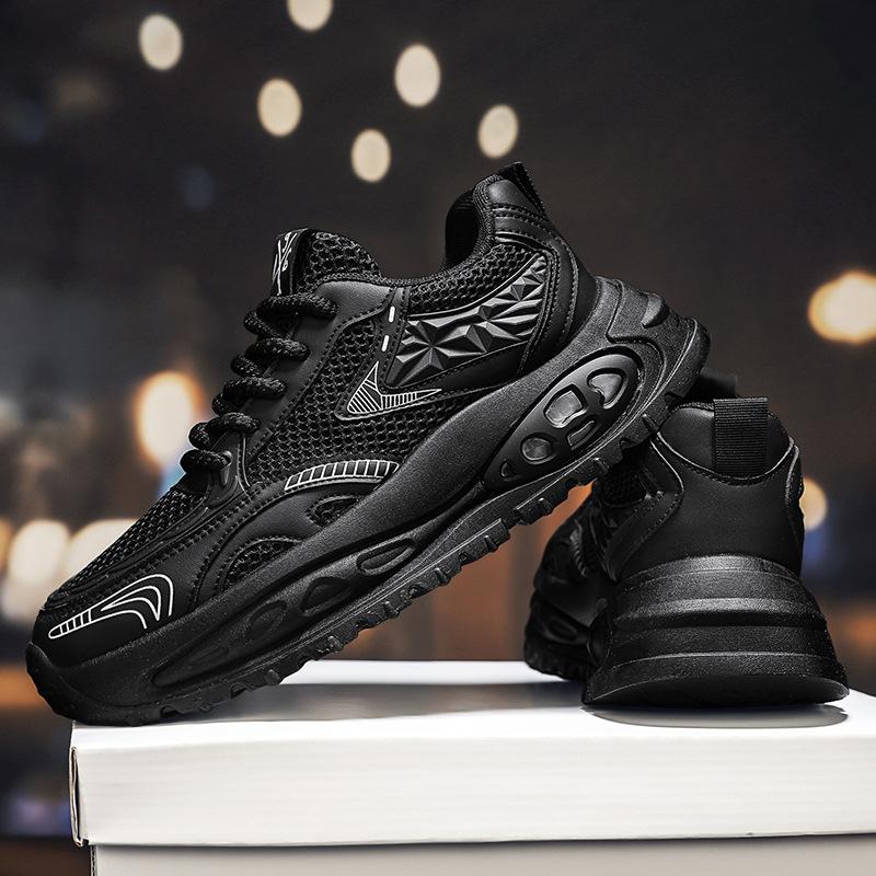 

2025 autumn new breathable and comfortable sports running men s shoes low-top lace-up fashion trend versatile platform shoes 39 чёрный