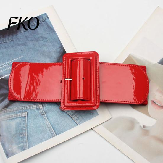 Ceinture en Simili Cuir Taille Réglable Ceinture Femme, Large Ceinture Élastique de Taille Accessoire avec Boucle Carrée, Robe Extensible Mode Flexible Stretch